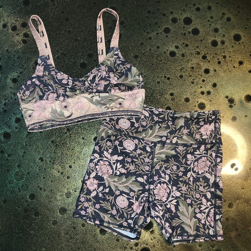 Free People Oasis Bike Shorts High Rise & Crop Top Size XS Yoga Workout Set